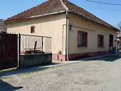 Eladó üzleti Homokmégy