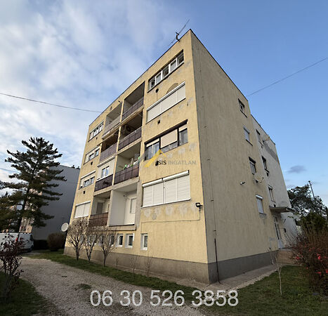 Eladó lakás Szombathely, Kámon