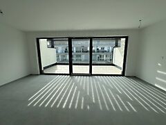 Eladó nyaraló Balatonszemes