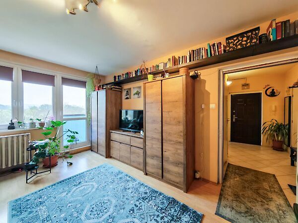 Eladó lakás Tatabánya