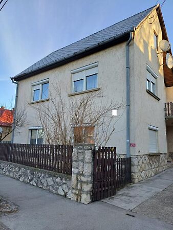 Eladó ház Győr, Ménfőcsanak