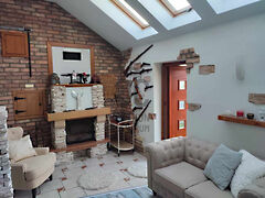 Eladó ház Komárom, Szőny