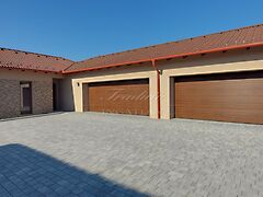 Eladó ház Győr, Ménfőcsanak