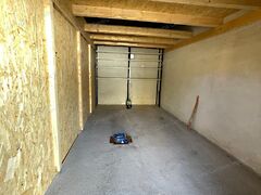 Eladó garázs Hévíz