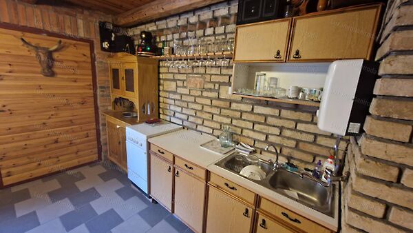 Eladó földterület Csolnok