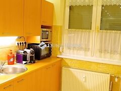 Eladó lakás Budapest, III. kerület