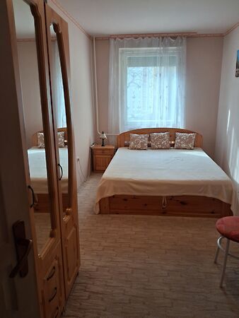 Eladó lakás Pécs, Kertváros