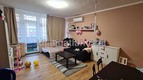 Eladó lakás Székesfehérvár