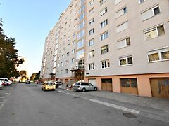 Eladó lakás Székesfehérvár