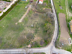 Eladó földterület Szekszárd