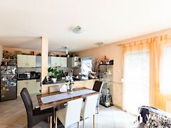 Eladó ház Győr, Ménfőcsanak