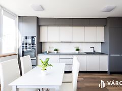 Eladó lakás Gyula, Belváros