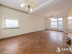 Eladó lakás Szeged, Belváros