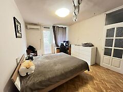 Eladó lakás Budapest, III. kerület