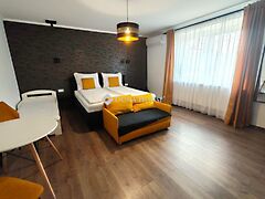 Eladó üzleti Gyula