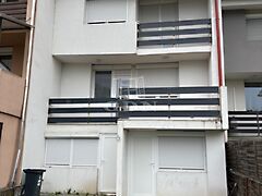 Eladó ház Komárom