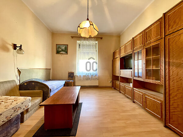 Eladó lakás Sopron