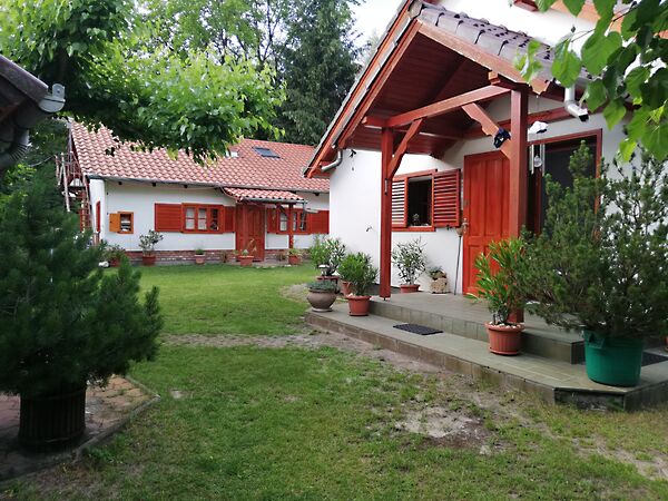 Eladó ház Öttömös