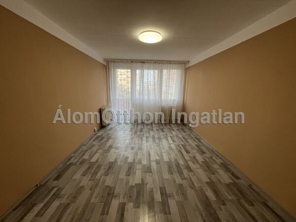 Eladó lakás Dunaújváros, Római városrész