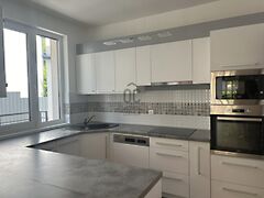 Eladó lakás Budapest, III. kerület