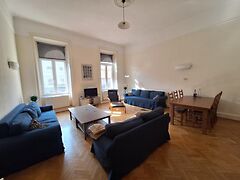 Eladó lakás Budapest, VI. kerület