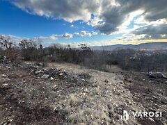 Eladó földterület Szentendre