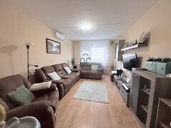 Eladó lakás Győr, Adyváros