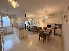 Eladó lakás Budapest, III. kerület