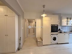 Eladó lakás Budapest, III. kerület