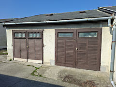 Eladó garázs Sopron