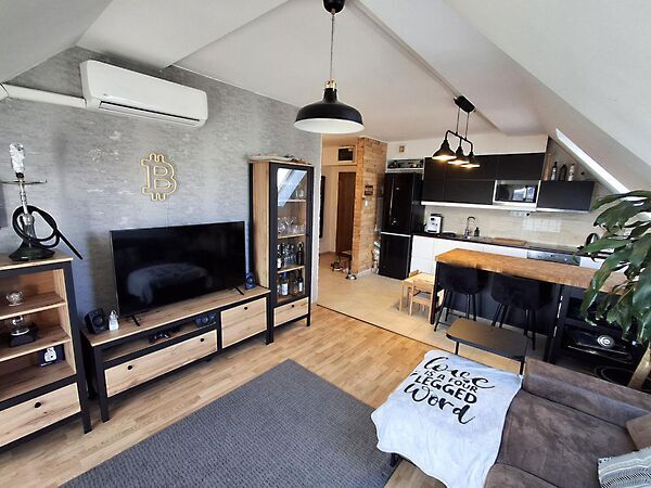 Eladó lakás Tatabánya