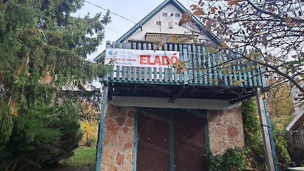 Eladó földterület Héreg