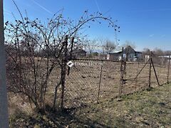 Eladó földterület Bicske