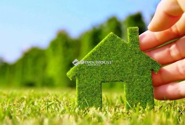 Eladó földterület Kajárpéc