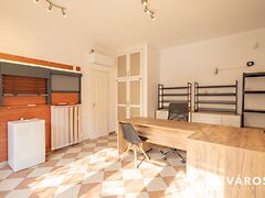 Kiadó üzleti Szeged, Alsóváros