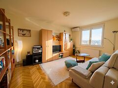 Eladó lakás Székesfehérvár