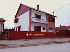 Eladó ház Nagyvarsány