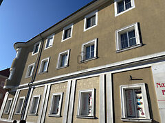 Eladó lakás Várpalota