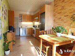 Eladó ház Győr, Újváros