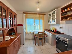 Eladó lakás Hajmáskér