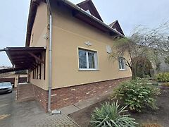 Eladó ház Budapest, XV. kerület