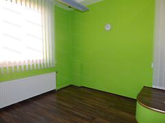 Kiadó üzleti Siófok