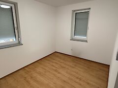 Eladó iroda Taksony