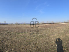 Eladó földterület Kővágóörs