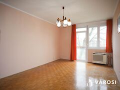 Eladó lakás Győr, Gyárváros