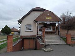 Eladó üzleti Tápiószele