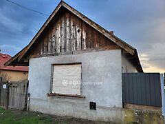 Eladó ház Jászfényszaru