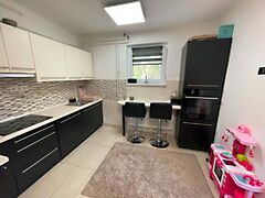 Eladó lakás Nyíregyháza, Hímes