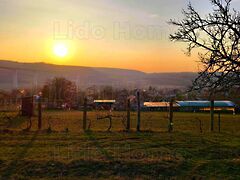 Eladó földterület Kőröshegy
