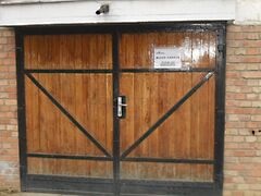 Kiadó garázs Debrecen, Nagyerdő